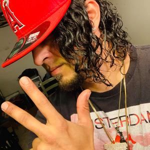 Meet your Posher, Luis